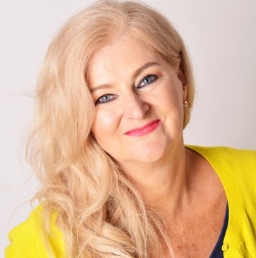 A J Bolster – children’s mystery author and creator of The Snoops series